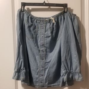 Light Blue Jean Shirt / Size Large